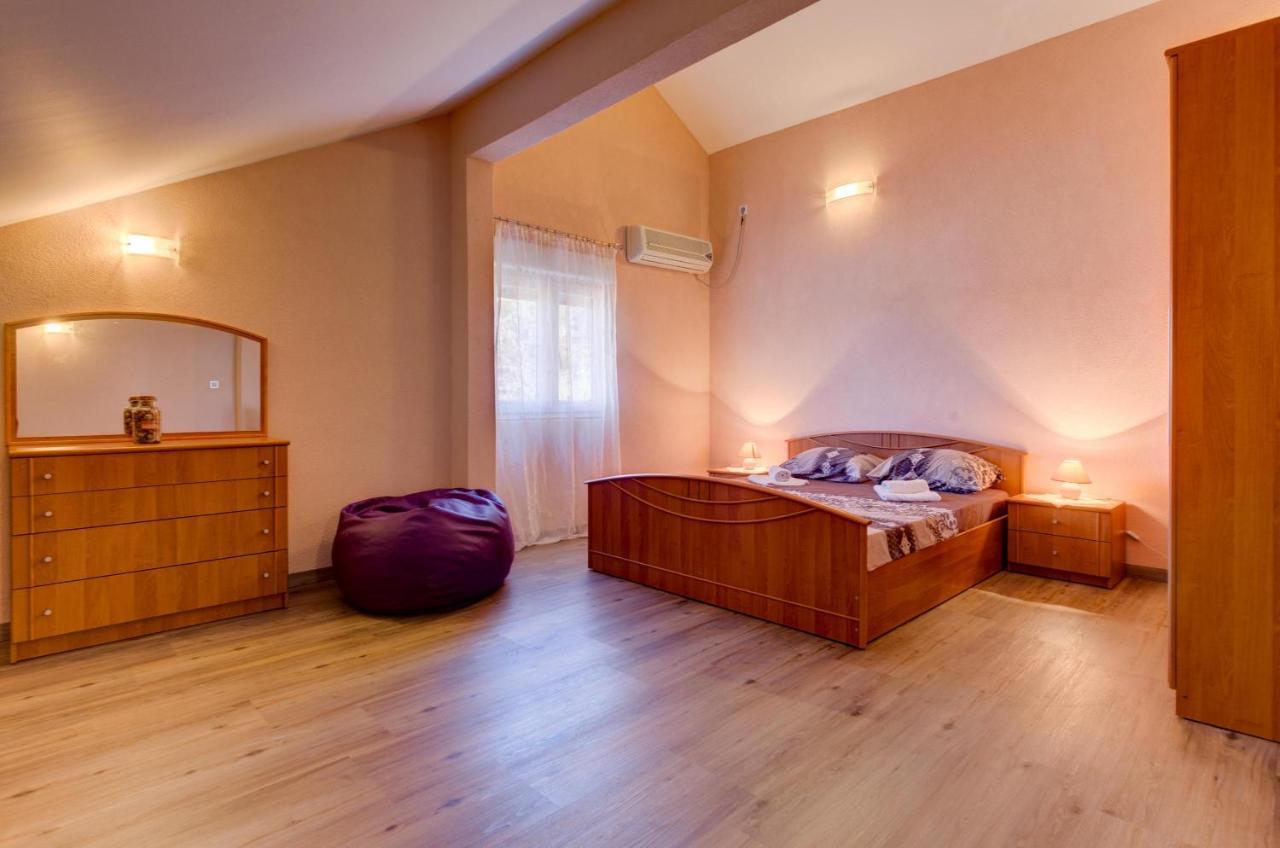 Apartments Vesna تيفات المظهر الخارجي الصورة