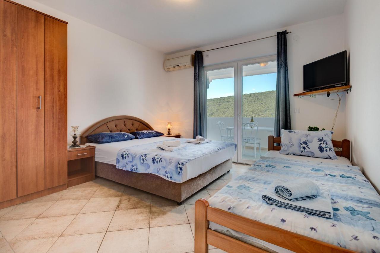 Apartments Vesna تيفات المظهر الخارجي الصورة