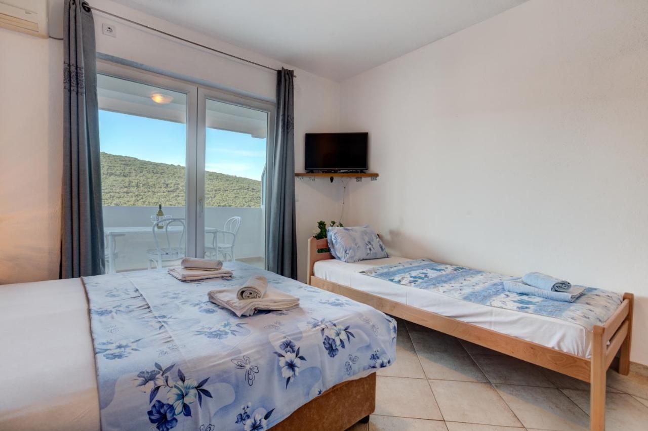 Apartments Vesna تيفات المظهر الخارجي الصورة