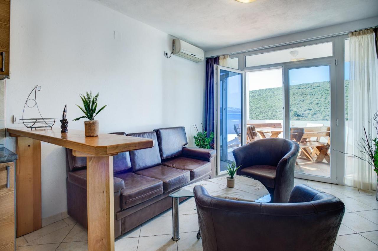 Apartments Vesna تيفات المظهر الخارجي الصورة