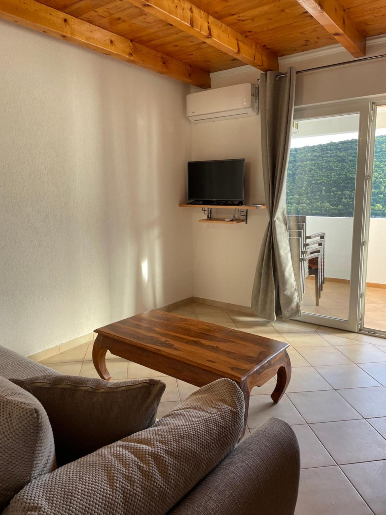 Apartments Vesna تيفات المظهر الخارجي الصورة